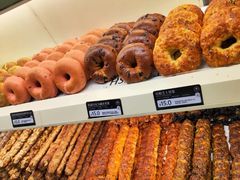 -HOT CRUSH趁热集合·现烤面包(环球港店)