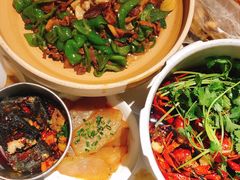 -费大厨辣椒炒肉(黄兴中心广场店)