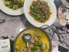 -新白鹿餐厅(百联中环店)