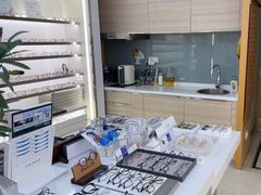 -视野联行眼镜·蔡司·尼康战略合作店(城西银泰店)