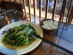 蒜茸油麦菜-侯家庄私房菜馆观景餐厅