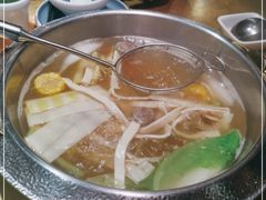 -左庭右院鲜牛肉火锅(金山万达店)