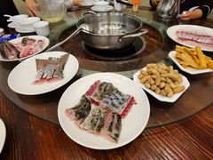 -正能量脆肉鲩火锅