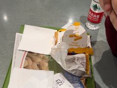 -麦当劳(北京大兴机场二层国内到达(安检外)店)