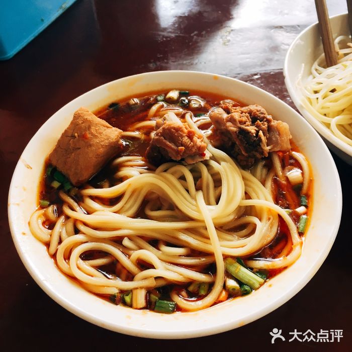 纯阳馆鱼香排骨面(东二道街店)鱼香排骨面图片