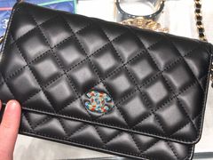 -CHANEL(恒隆广场店)