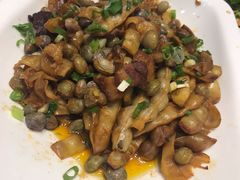 -老码头黑皮肘子锅包肉(文政街店)