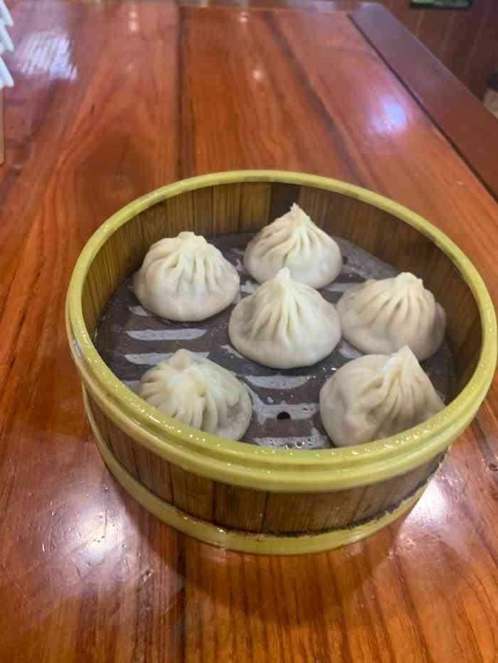 镇淮楼包子铺(河海店)-"位于河海菜场的北边,靠近新荷花园,是打完.