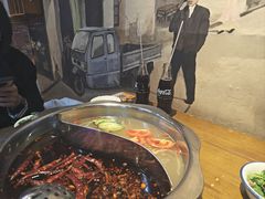 -毛椒火辣重庆火锅串串香(城基路店)