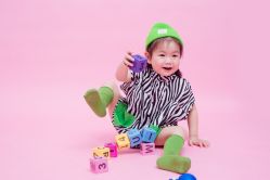 -小熊维尼高端儿童摄影(罗湖区总店)