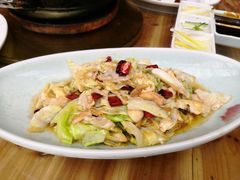 -阿瓦山寨·湘菜现炒·剁椒鱼头王(咸阳总店)