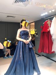 点击看大图 -GRACE KELLY婚纱与礼服(北京店)