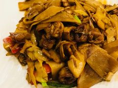 酸笋炒竹肠-美极鲜食坊(宝安南路店)