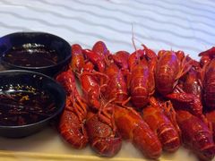 -肥肥虾庄·金牌油焖大虾(首义路店)