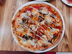 意式蘑菇披萨-城市大道红炉披萨烘焙坊