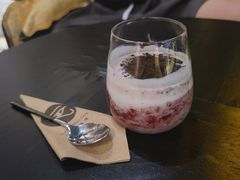 酸奶-元生咖啡(陶溪川店)