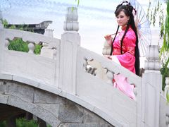 -九月鹰飞汉服摄影工作室