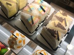 -焙丽拾光(麦凯乐直营店)