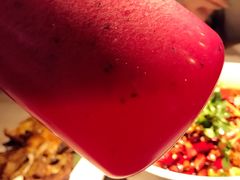 火龙果菠萝汁-绿茶餐厅(西单老佛爷店)