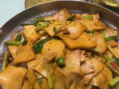 -六和聚传统烤鸭.天津菜(和平店)