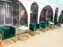 -BULB STUDIO 巴柏明星发型工作室