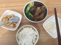 -东记肉骨茶(南阳路店)