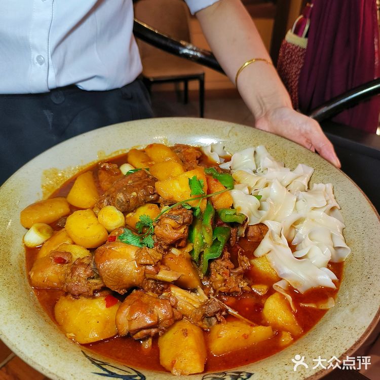 私藏七年的上海必吃新疆餐厅【那时新疆】