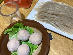 -茸梅路右拐龙虾-农家菜(松江店)