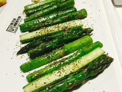 烤芦笋-HIHE Bistro·Oyster Bar(华熙live店)