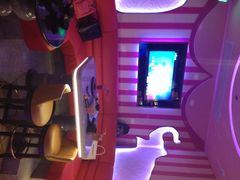 iphone_upload_pic-米乐星世界KTV
