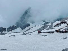 -玉龙雪山游客服务中心