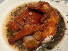 黑松露脆皮鸡（半只）-小炳胜(卓悦中心店)