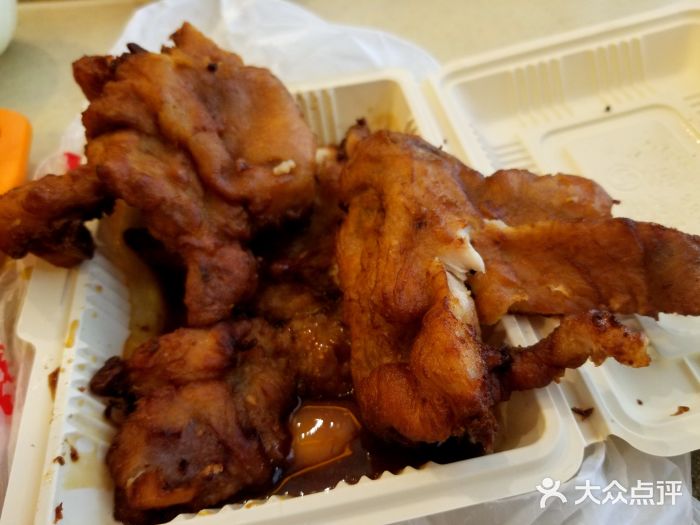 云南路美食街排骨年糕图片