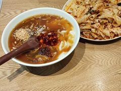 -三好食堂(煎饺·馄饨·肉饼米线·盛世广场店)