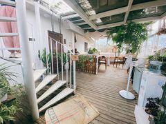 -唐咖精品咖啡(大理古城手冲店)