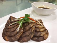 -大鸭梨烤鸭店(金顶街店)