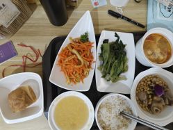 -母仪天下月子中心(光谷店)