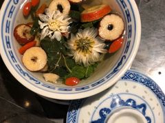 -巴四老城区炭火蛙锅(张江店)