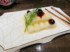 -海派悦庭·海胆烧麦·新融合菜(凯德广场店)