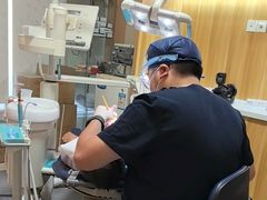 -上海仁爱医院口腔科 · 种植