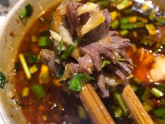 -肖肖酸萝卜鱼火锅(总店)