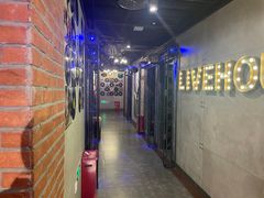 -唱吧麦颂KTV(西单华威潮铺街店)