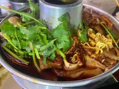-郑记•不夜城烧烤•龙虾•虾蟹(黄鹤楼店)