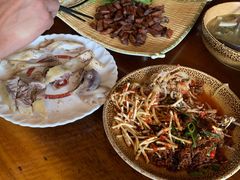 -汤锅大王(新平曹苏黄牛汤锅有限公司)