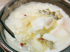 -灵芝妹子海鲜米线(瓦房店新玛特店)
