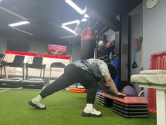 -即刻健身馆(对外经贸店)