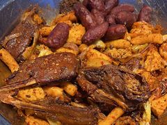 -嘎嘎鸭下巴·爆辣干锅(明教寺店)