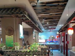-辣莊重庆老火锅(威海高铁站韩乐坊店)
