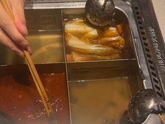 -海底捞火锅(银泰中心店)