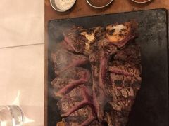 -奥斯特牛排馆(美第奇宫店)